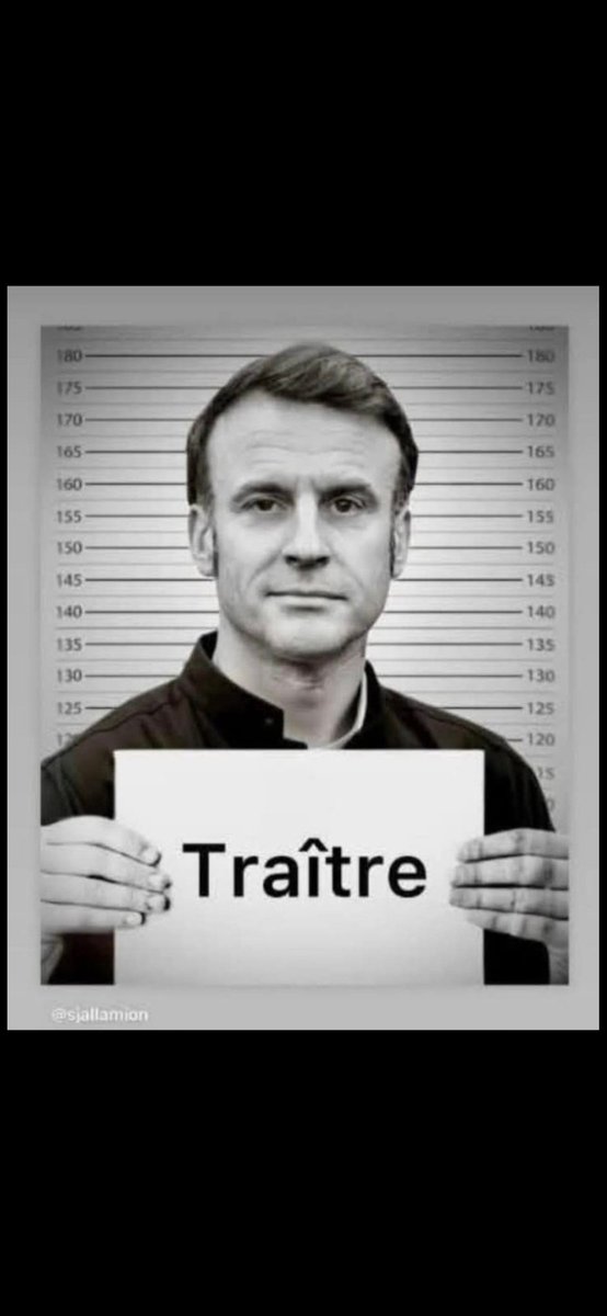 TARTENPION555's tweet photo. @verity_france Plus de fleuron, record de faillite d entreprise, bijoux nationaux, disparus, notre dame de Paris, brûlée, nos eglises idem, nos forets, en feu, la médecine, arnaque monstrueuse, des trans et des pds aux manettes, le pédophilie est une norme, la dette est abyssale, VIREZ CE CON😤 https://t.co/XEbwOAsJmR