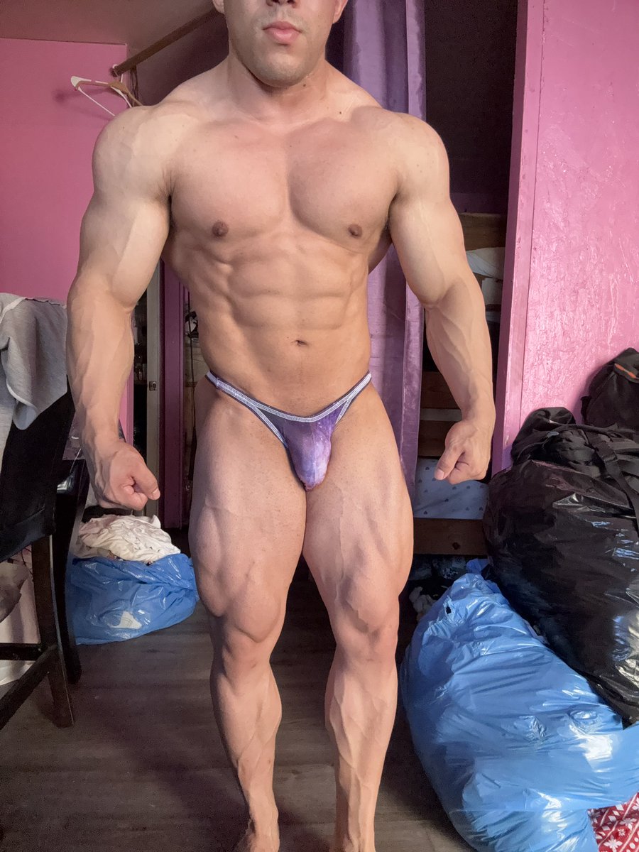 Ramondinho17's tweet photo. Getting there. #BodyBuilding #IFBBPro #ClassicPhysique #Transformation #Progress #Aesthetic https://t.co/4u31zV9cjE