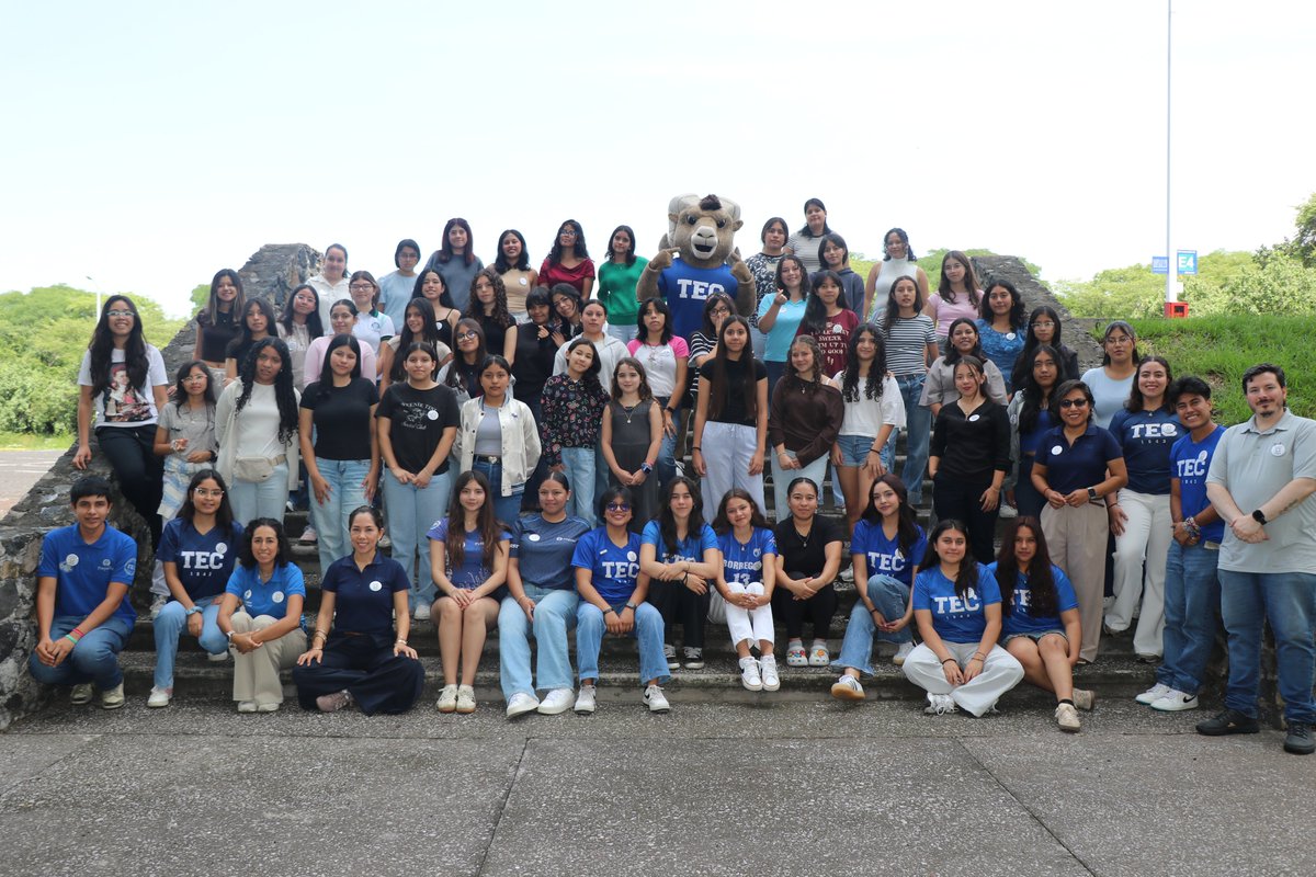 TECcampusCVA's tweet photo. Así comenzó Patrones Hermosos 2026.
Esta semana recibimos en Campus Cuernavaca a mujeres jóvenes que comparten la curiosidad por descubrir, crear y transformar el mundo a través de la ciencia, la tecnología, la ingeniería y las matemáticas. https://t.co/mzxVVgEeJ0