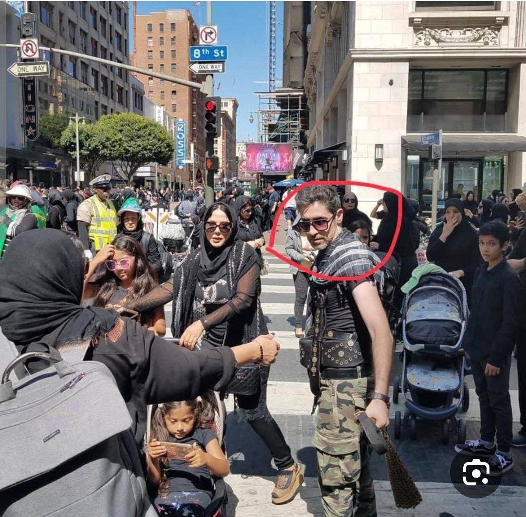 Savakzadeh's tweet photo. 🔴 Reza Heidari: the regime’s enforcer between Los Angeles and Tehran. 

In Los Angeles, he is seen confronting and threatening Iranians who challenged the Islamic Republic’s staged voting booths.

Now, he’s back in Iran, continuing the same behavior, openly threatening real Iranians to death, and targeting anyone who dares to make fun of Mojtaba Khamenei. 

@marcorubio @StateDept @FBI should look into “Reza Heidari” and keep him OUT OF THE UNITED STATES and seize whatever asset he has.