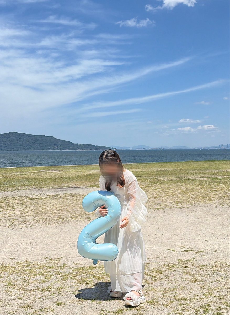 ronkunMahalkita's tweet photo. あのーー、、感謝の気持ち綴れてないみたいなのでwwwwwwwww
7️⃣のバルーン割れて2歳になっちゃった写真とともにリベンジ（）
@tjbb_ 
 #TJBB  #AERON  #HappyBirthdayAERON https://t.co/v9QKMbbxc7