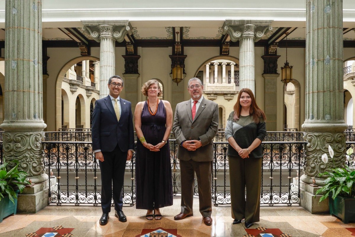 MazzucatoM's tweet photo. Good to meet President Bernardo Arévalo, Finance Minister Jonathan Menkos and Ana Glenda Tager, Private Secretary to the President, in Guatemala City. We discussed how the state can shape investment rather than simply attract it, and why capable public institutions are the precondition for growth that is inclusive and lasting.