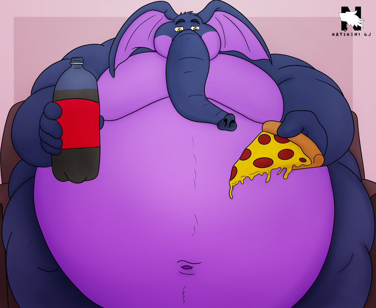 Gesteros_'s tweet photo. Oh, a big dinner?

-nope, Just a small snack. https://t.co/zhLlUfkHa1