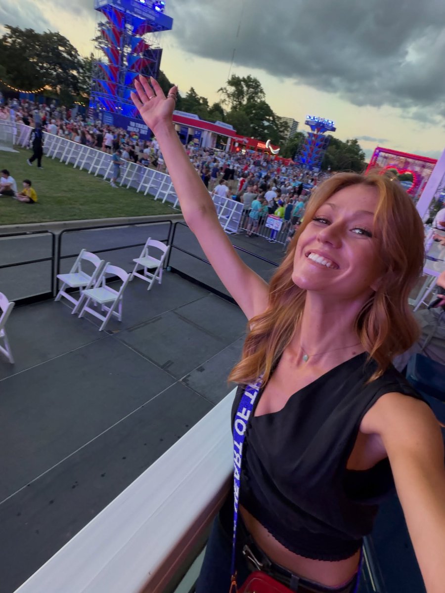 Anastasi1342950's tweet photo. Football ⚽ fans, where you at?
@Kat_McNamara This one's for you!
#WeAreKansasCity #ArgentinaVsSwitzerland #FIFAFanFest @UnionStationKC @FWC26KansasCity #shadowhunters @ShadowhuntersTV
If you don't mind, I'd really appreciate your support on Instagram:
https://t.co/21cGGBGexO https://t.co/j63lYnGE4L