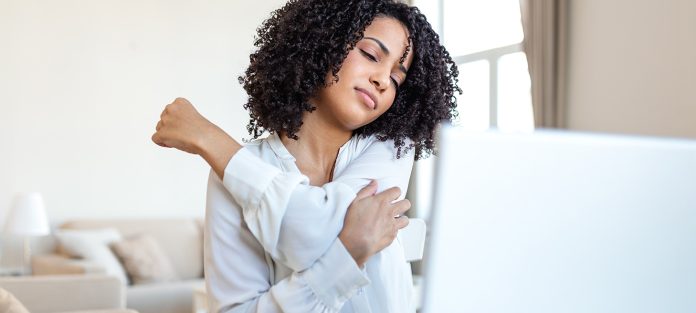 PCollegePirates's tweet photo. New article from PC's Campus Well --> Ask the doc: “Any tricks to protect my posture while taking notes?” Read more here: https://t.co/qz7bm8Ghq9

#PCStudentSuccess #PCStudentWellness https://t.co/h8bmdp1mVM