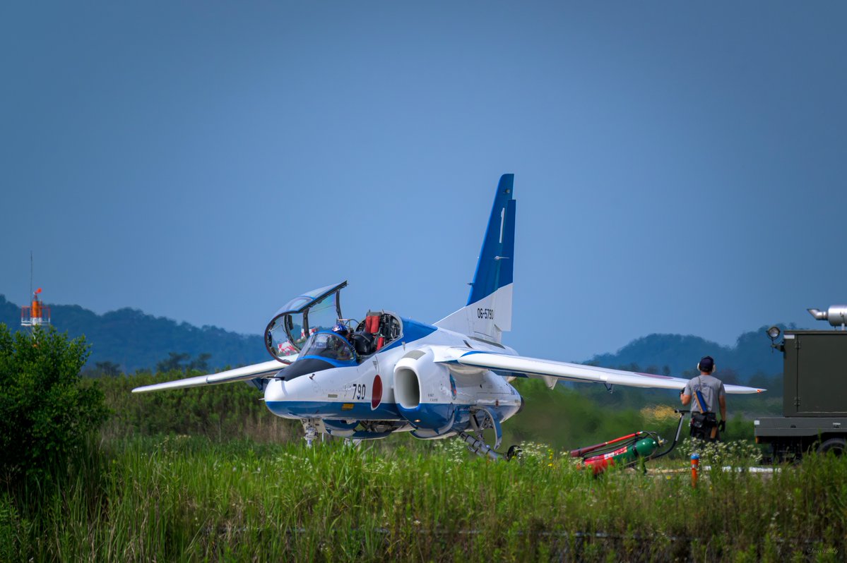 1stは洋上 メトロ+3機 1234564 7機並び 6機濃厚✨ (ง •̀ω•́)ง←朝イチ