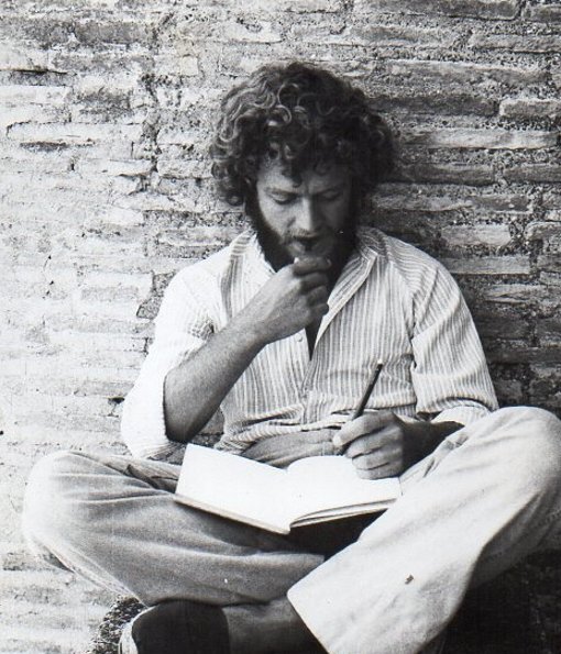 gaunadiego2001's tweet photo. Juan Forn fue uno de los escritores más influyentes de la literatura argentina 🇦🇷 su bisabuelo era el almirante Manuel Domecq García paraguayo 🇵🇾 héroe de Acosta Ñu. https://t.co/bK4lV0R7zr