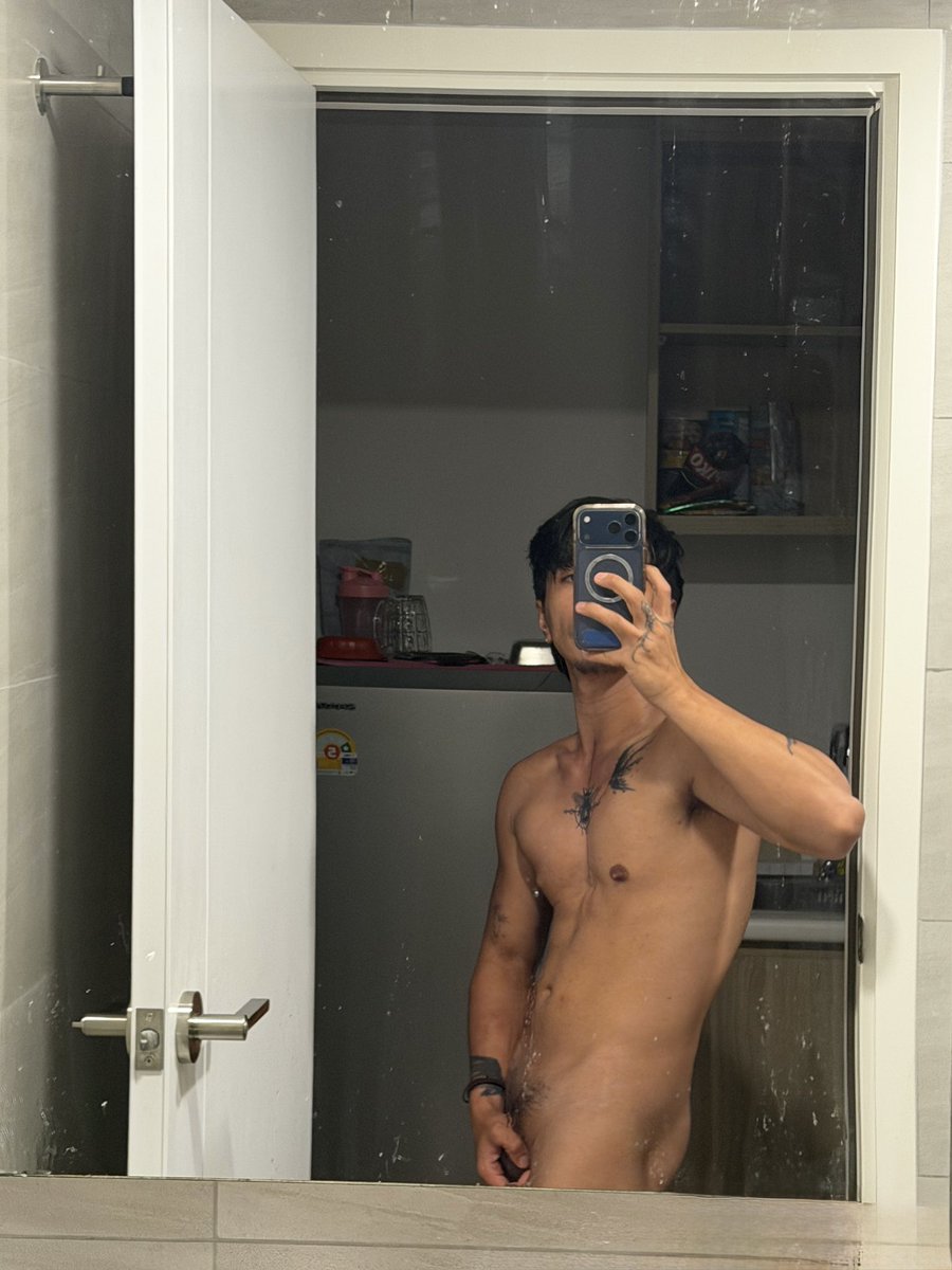 NeeeelCG's tweet photo. Dito daw pinopost yung mga ganito eh. Eme! Ang gang kalat eh! https://t.co/0rhH7jxlOY