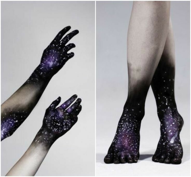 moonlightpilled's tweet photo. something something about moonlight having these kind of hands/feet and hides them under her gloves and tights.... 💭💭💭💭💭💭💭 https://t.co/nZULAYWUhB