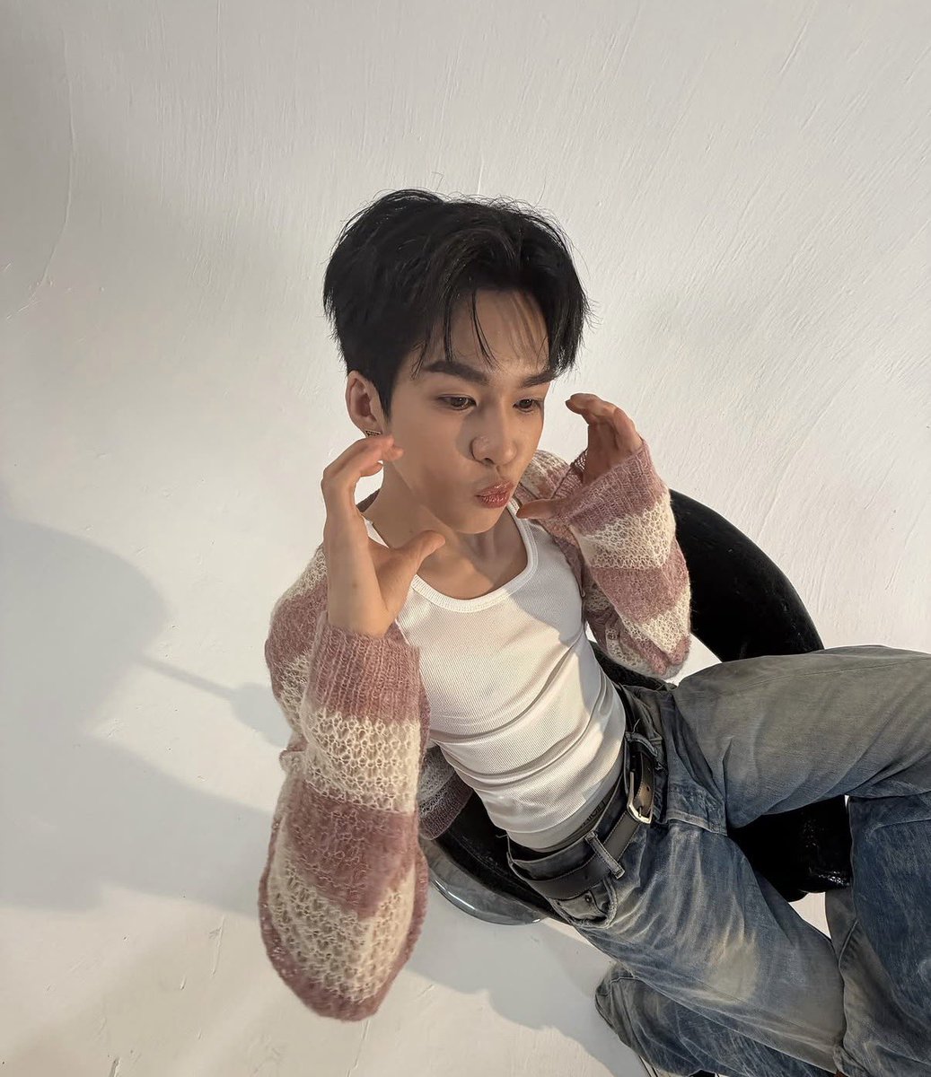 _maedastouch's tweet photo. แม่แท้มีน้ำตา y y #auautnp https://t.co/LCM15ZTEXg