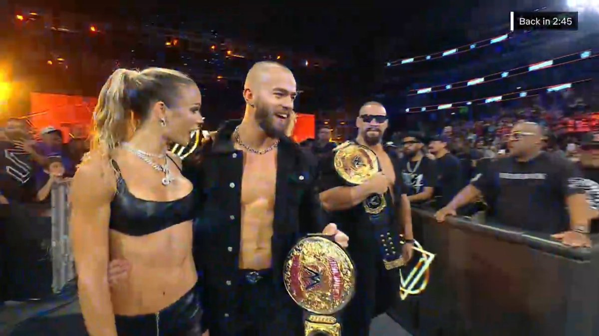 MaxxineDupriCom's tweet photo. #MaxxineDupri #TheVision #WWE #WWERAW

@maxxinedupri https://t.co/vDN1deFrGN