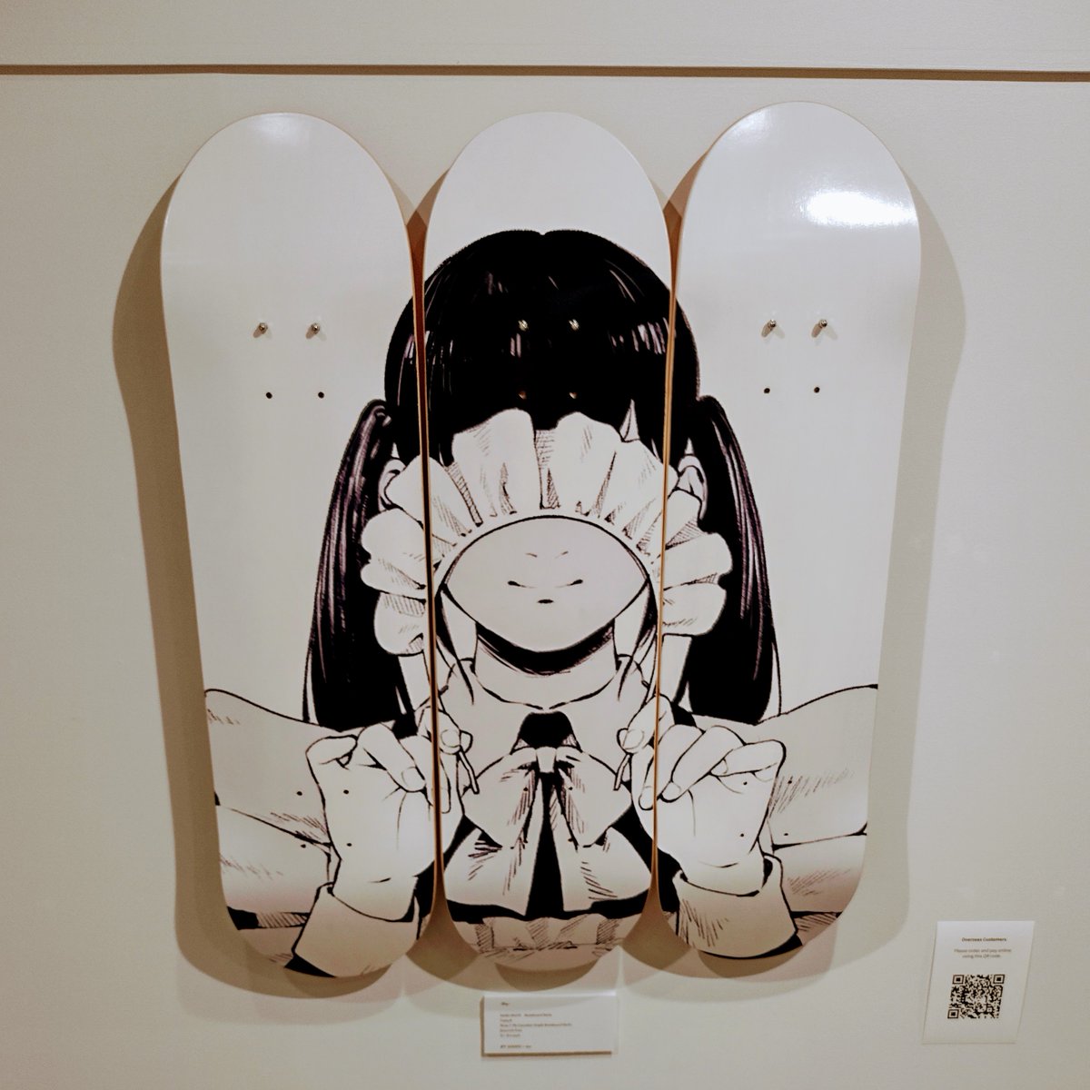 リトルミー様（必ずプロフを）専用 原宿のすずしろ先生の個展へ行きました！ 迫力のイラスト入りボードに