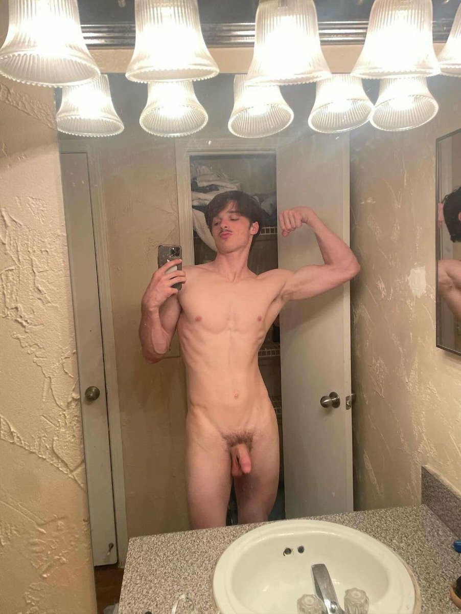 johnSmithcxky's tweet photo. I have got hot 🥵 white boys baits files available mega link 🔗 both Male and Female baits files available 🥵🥵 DM https://t.co/Fw1wYD4T0i https://t.co/WLxsxYBzr7