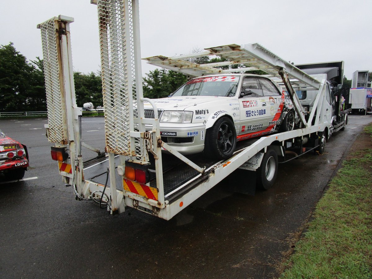alphard5018's tweet photo. 昨日ガレドリさんのライブ配信で言っていました車両です。
UFO
未確認飛行物体
#ガレドリ改
#FDJ2 https://t.co/0aAmeTrfbC