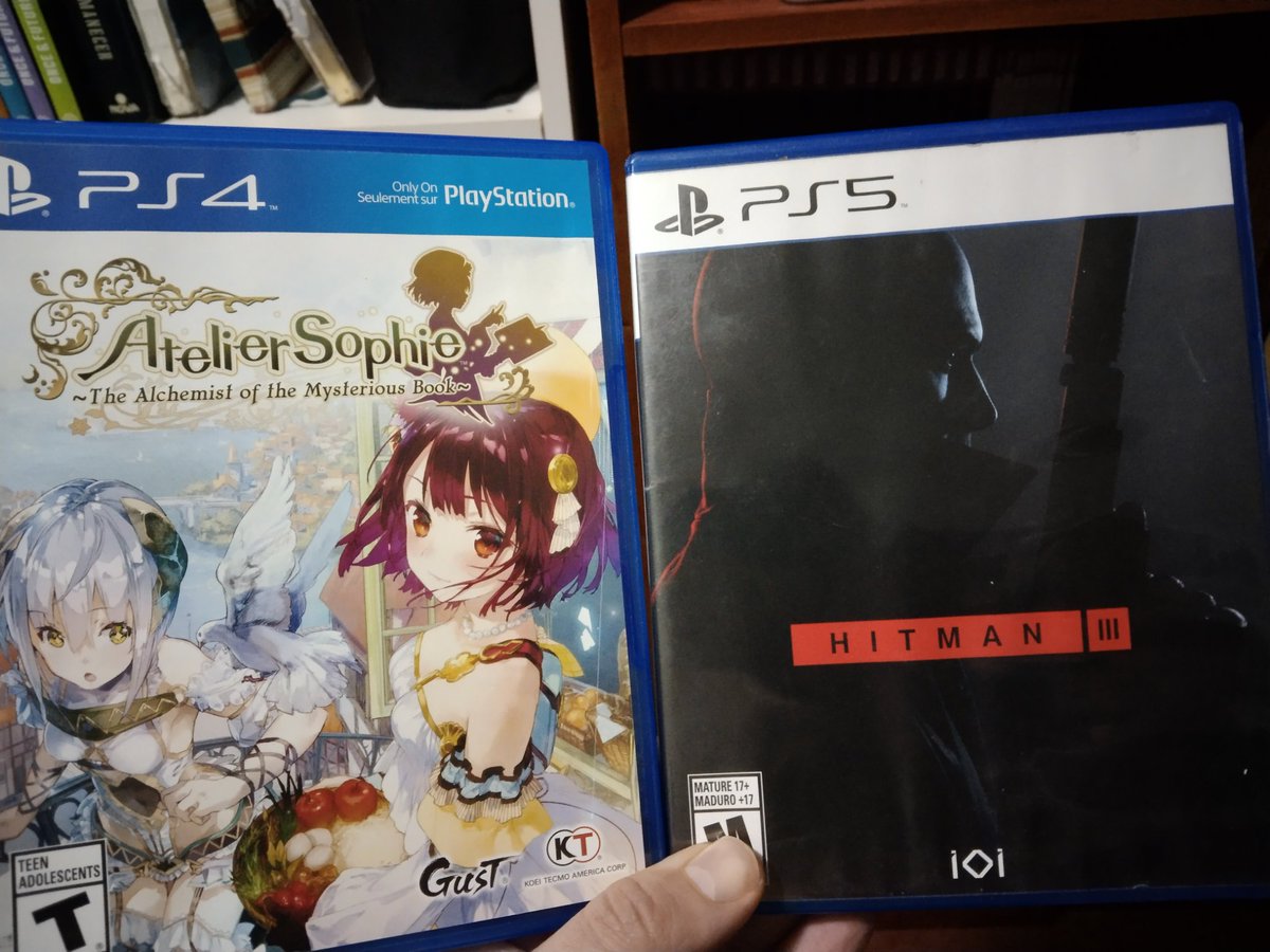ceann13's tweet photo. Estos son los juegos que actualmente estoy jugando.
Me hace mucha gracia el contraste. https://t.co/xB4d9CAOaO