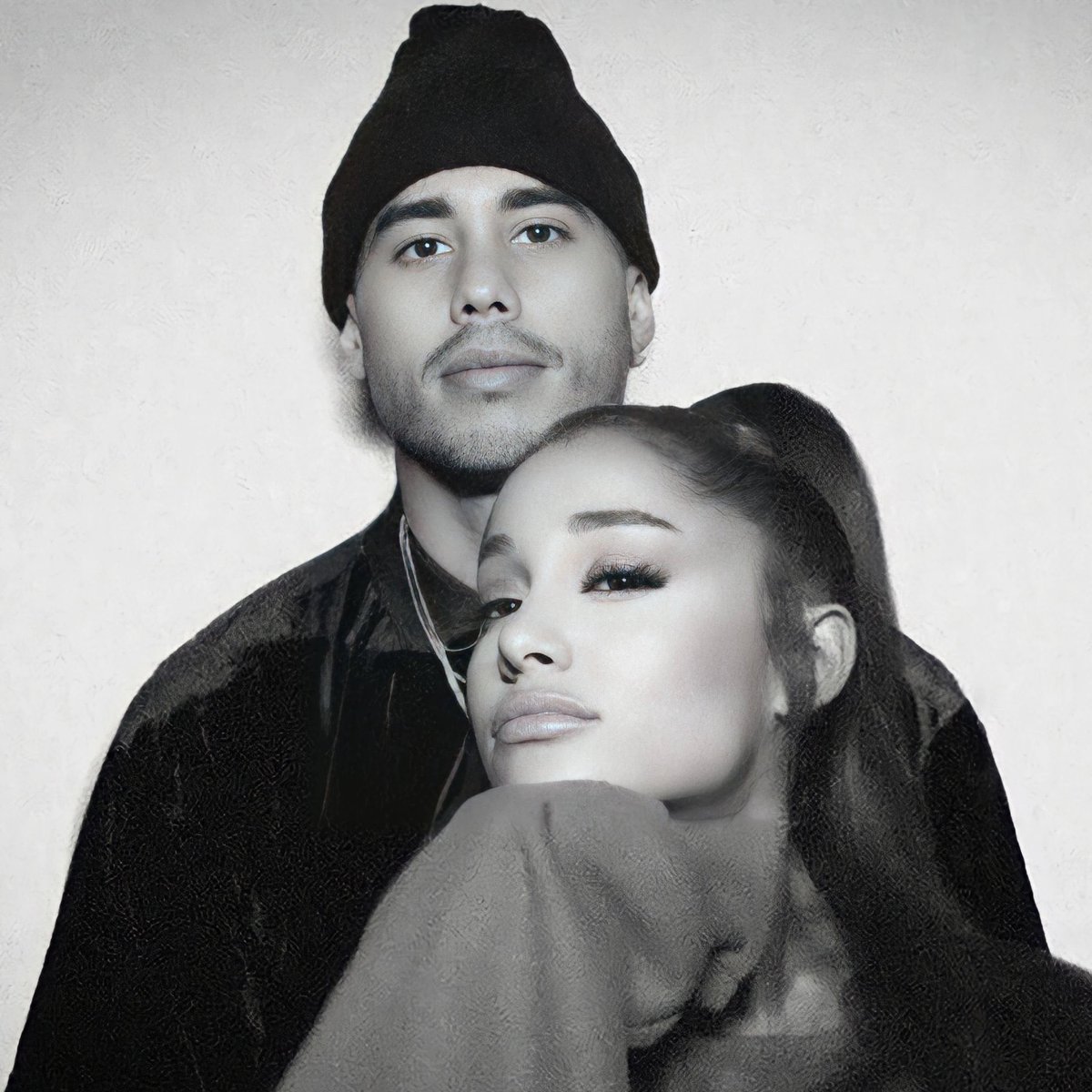 esontour's tweet photo. Ariana with a new ‘thank u, next’ lyric change tonight about Ricky Alvarez tonight in Brooklyn

“Wrote some songs about Ricky, we always find our way back”. https://t.co/2oY4uYmsGu