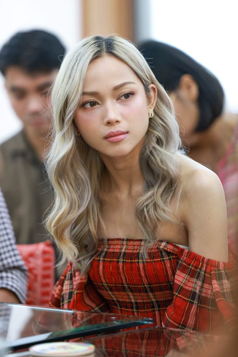 GwenAlyssa02's tweet photo. she’s simply too gorgeous.

📸denison gasmin manuel

#BINI #bini_gwen https://t.co/z8v3eQzrwG