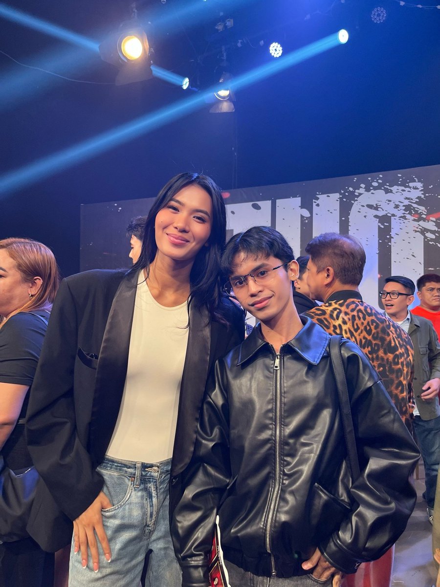 jnthncrtz27's tweet photo. Na invite si accla sa media con!๐ซฃ
Thank you so much, JRB Production, for inviting me to yesterdayโs Media Con. Iโm truly honored to have been there and to witness these talented artists!โค๏ธโจ๐ฅน
#jrbproduction
#mediacon
#bloodvsduty
#riverjoseph
#Lou https://t.co/saW0EoHw4q