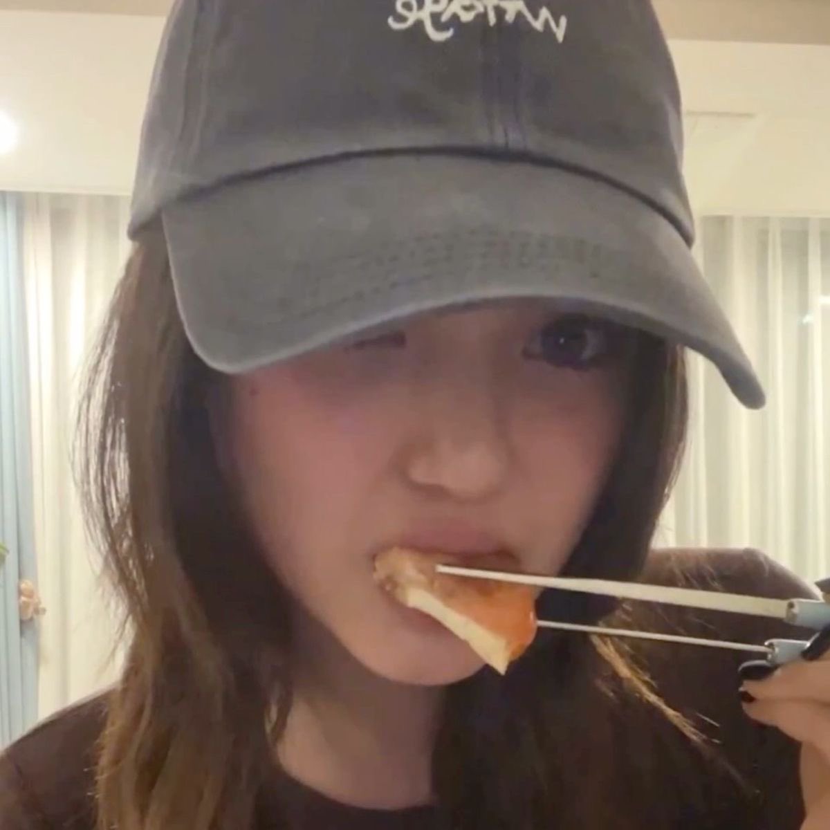 haerinlemonzest's tweet photo. 𝜗ৎ hiii everyone, i'm kira

[d -23] looking for interactive moots !!

.⊹ ۪ ִ  18  she/they  🇭🇰

.⊹ ۪ ִ gg multi : njz  h2h  rescene  unchild  kiiikiii  lsfm  illit 

.⊹not new to #stantwt #kpoptwt #studytwt #anytwt

♡  and  ↻  to  spread  ty!
 all fandoms welcome <3 https://t.co/rWtJ0fX49n