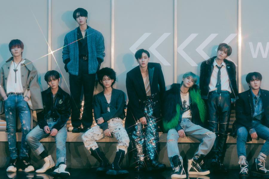 kchartsmaster's tweet photo. A total of 20 JYP Entertainment artists and key executives have been selected as members of the Recording Academy, including J.Y Park, TWICE and Stray Kids members.

https://t.co/FBQnAVmRJR https://t.co/KvOp4yGpBP
