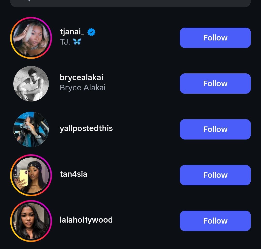 trinitycraveHq's tweet photo. Trinity recent follow on ig. https://t.co/CPwzQYNMyH