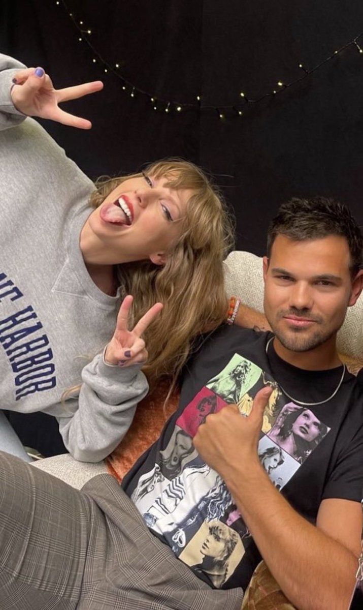 Manu!Speak Now!💜💜💜👁️ tweet media