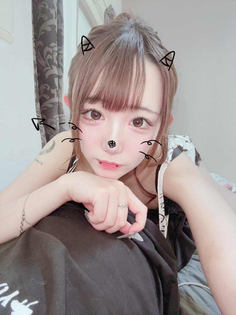 pinky84x__'s tweet photo. だーいすき♡♡ https://t.co/5naMdfen1S