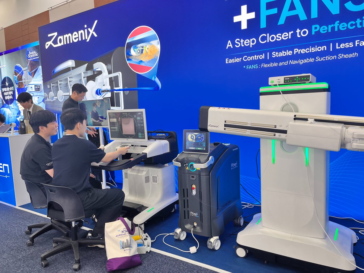 RoenSurgical's tweet photo. KSER 2026, held from July 9–11 at BEXCO in Busan, concluded successfully.
During the live surgery session, Prof. Beom Soo Kim of Kyungpook National University Hospital successfully performed RIRS using Zamenix™. 
Thank you to everyone who joined us at KSER 2026! https://t.co/rvuLBIS8G8