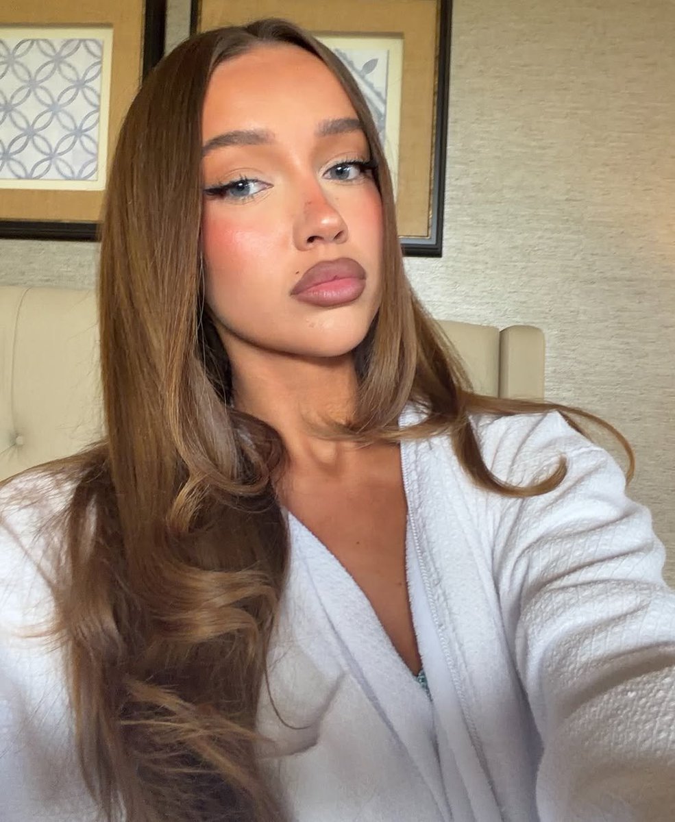 hailey. tweet media