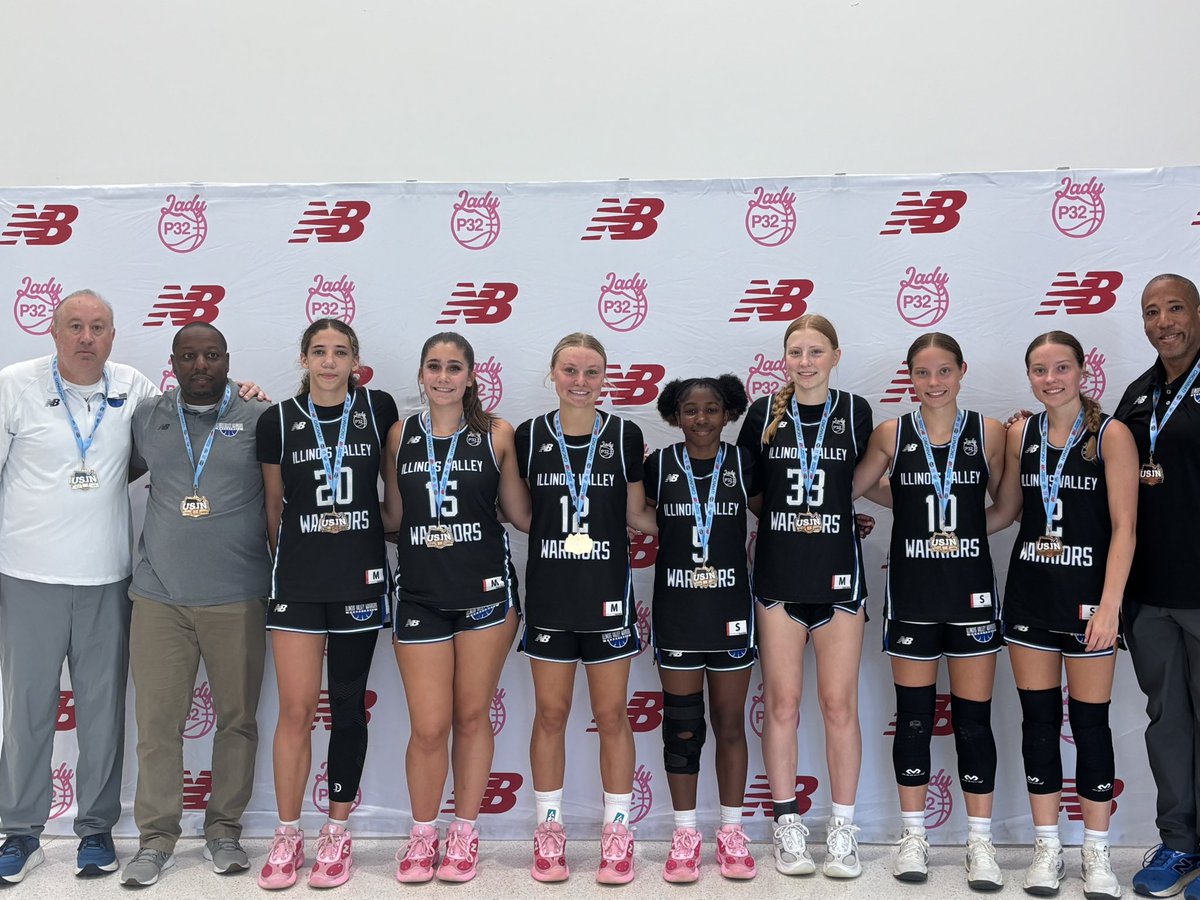 RiannaFoster27's tweet photo. NB E32 League Champions 🏆 

10-0 on the NB Circuit - #stillundefeated #Champions

🎥 Highlights coming soon

Next up P32 National Championships in Chicago, July 24-27

@lp32_league @IGBRcoverage @iv_warriors @IVCGirlsBB @MMBR_CoachGBell @Sports4daGirls https://t.co/WfUub5TXNk