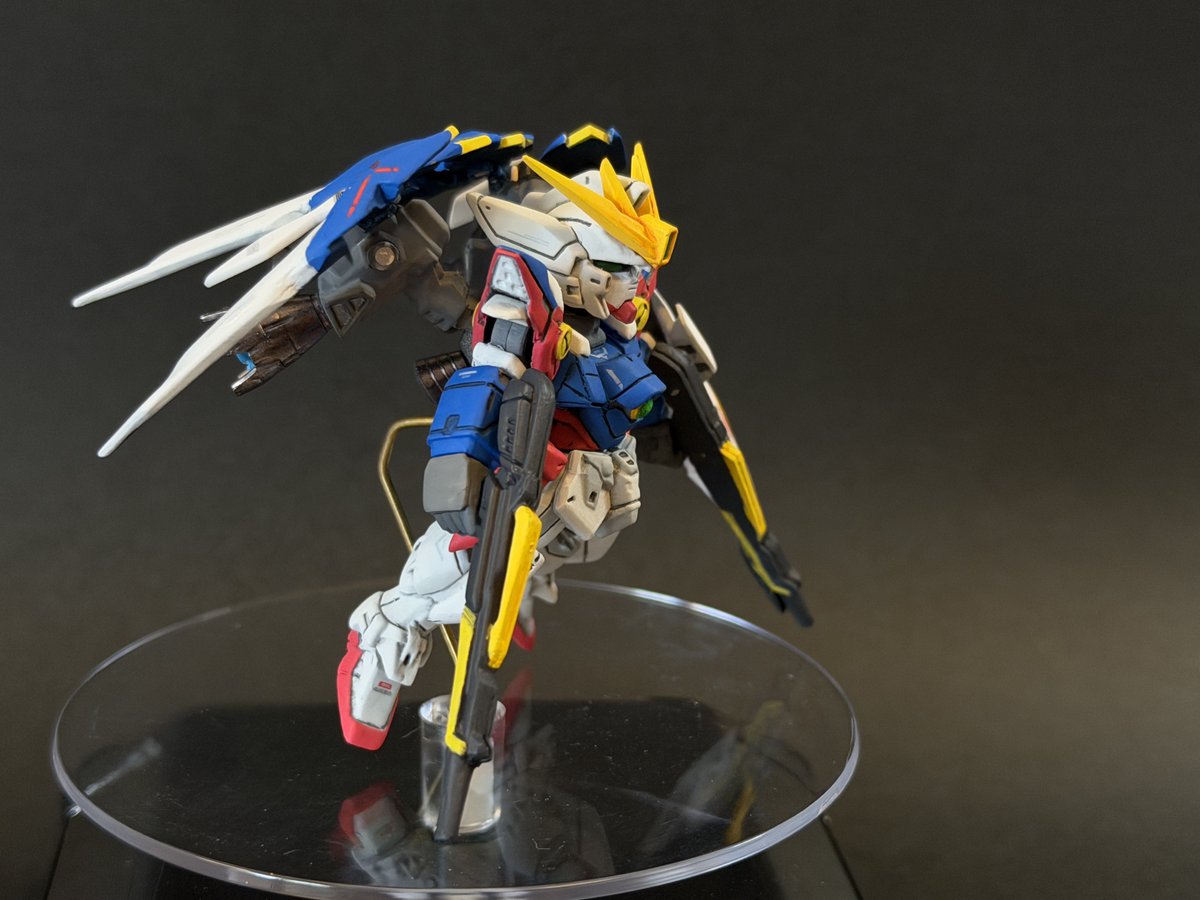 wingG_ew's tweet photo. ガンダムコンバージ
ウイングガンダム プロトゼロ

完成！

続く

#GUNDAMCONVERGE
#ガンダムコンバージリペイント 
#ガンダムコンバージ改造
#ガンダムW
#ウイングガンダムゼロ https://t.co/ZgVmcryi3A