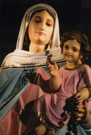 Diarioo7's tweet photo. APARICIONES MARIANAS CONSIDERADAS DIGNAS DE FE
La Iglesia se toma muy en serio las apariciones marianas (y otras) y solo tras un minucioso estudio, considera que una aparición en particular “es digna de fe”.
https://t.co/U5GP6LIEM1 https://t.co/00zN8XHz77
