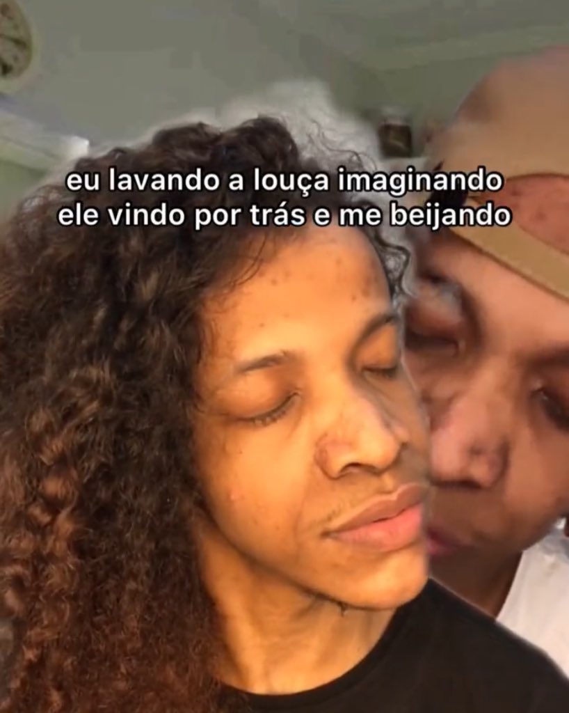 hoonkir's tweet photo. @abiayomi to curada com esses pensamentos sincronizados voltados aos haalingham https://t.co/ZRQXpNFwXP