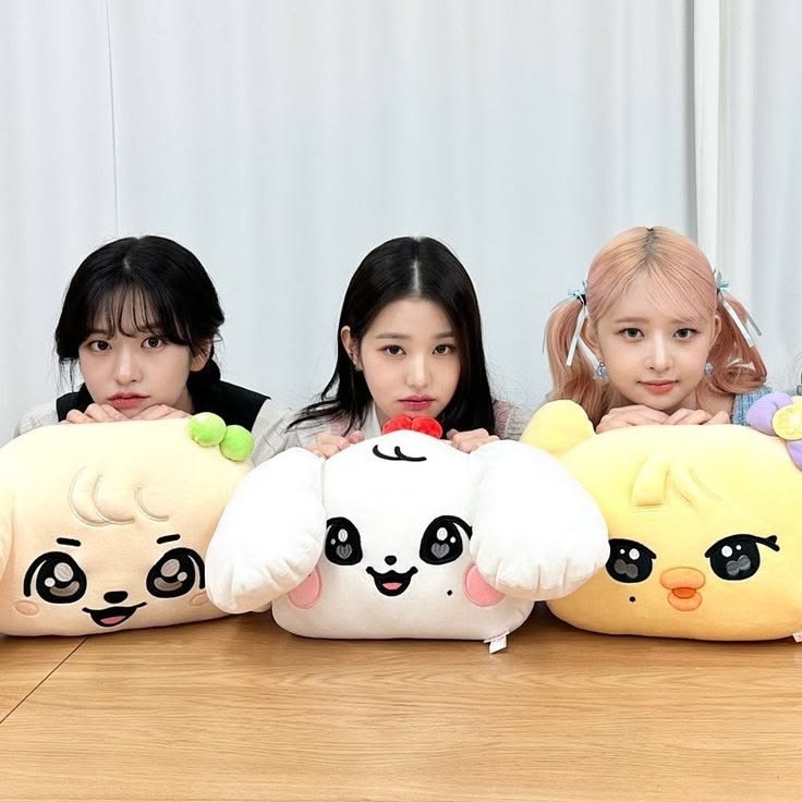 Wony~ Tiny~ tweet media