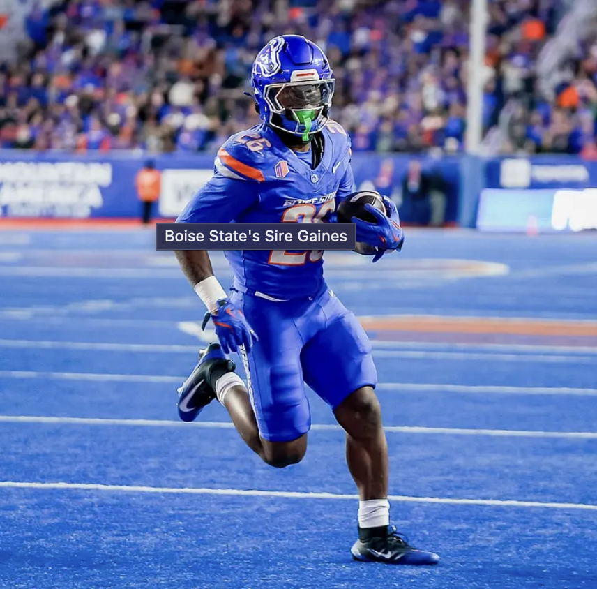 TheStableBSU's tweet photo. @OregonDuckz10 It's called #TheStable for a reason...
BSU will have two 1,000 yard backs in the backfield. Good luck! https://t.co/egcyGgEA2N