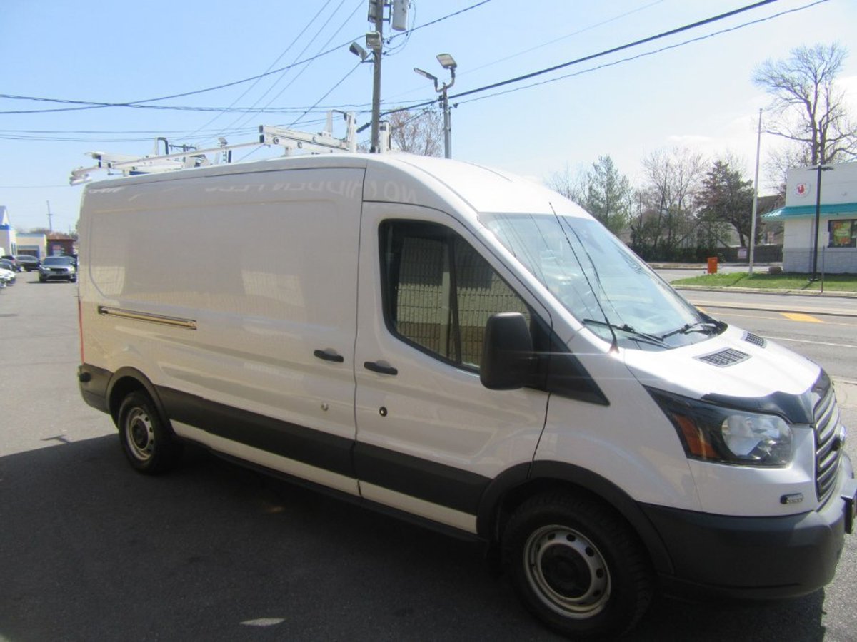 royaltyauto's tweet photo. 2016 Ford Transit Cargo Van   Check out our new inventory: https://t.co/yL3lNmfTdX Discover the freedom of the open road with the 2016 Ford Transit Cargo Van. Perfect for your business adventures or https://t.co/ZUJOEJI7v0