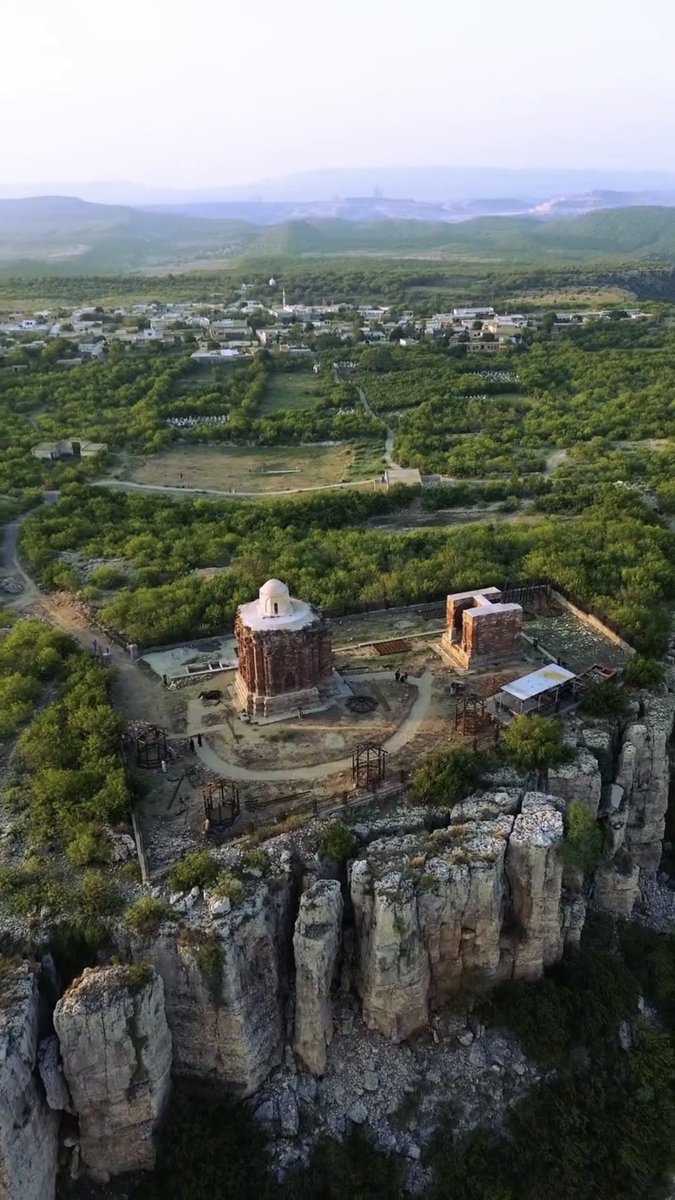 sohailabid's tweet photo. This is also in Punjab

Malot, 20km from Kalar Kahar

(Photos by Bilal Hassan) https://t.co/vqVPs2TUVA