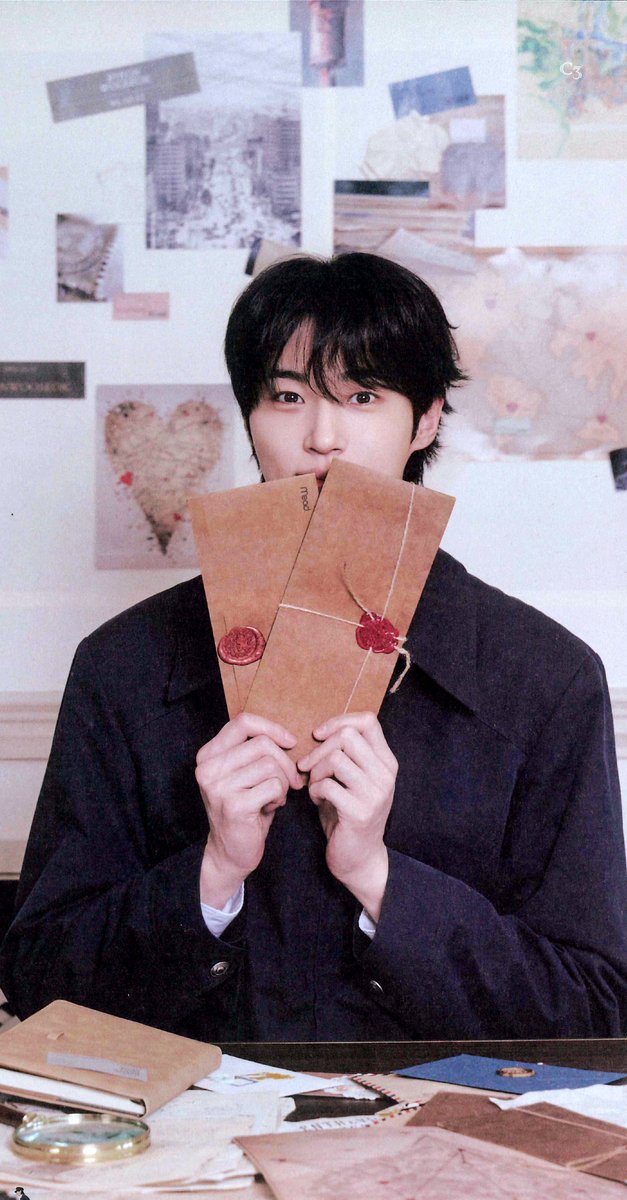 gracechoonsam's tweet photo. 핸드폰 배경화면 

SIZE: 1180 x 2260 
*멤버십KIT

#변우석
#byeonwooseok
#wooseok
#변우석배경화면
#핸드폰배경화면 

*사진출처:직접스캔 https://t.co/WYXqnA7AQg