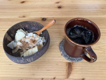 __m_sy's tweet photo. おはようございます。

今日の朝食は、

オーガニックバナナ、
オーガニックチアシード、
オーガニックココナッツチップ、
オーガニックシナモン、
オーガニックのブラックコーヒー。

意識高い系おじさんって言われるわい笑

砂糖もミルクも入れず、
素材そのものを楽しむ。 https://t.co/cxC6Mr18dT