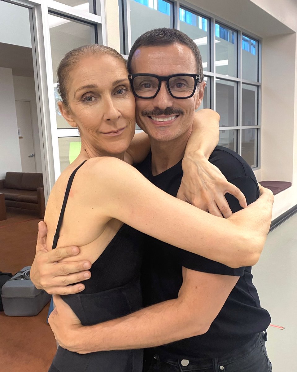 incelinedion's tweet photo. Queen #celinedion during a photoshoot by Aleksandar Antonijevic https://t.co/kOWgk0AOSa