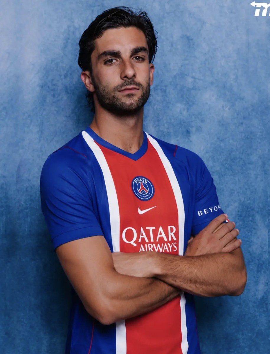 MEGA PSG 🇵🇸 tweet media