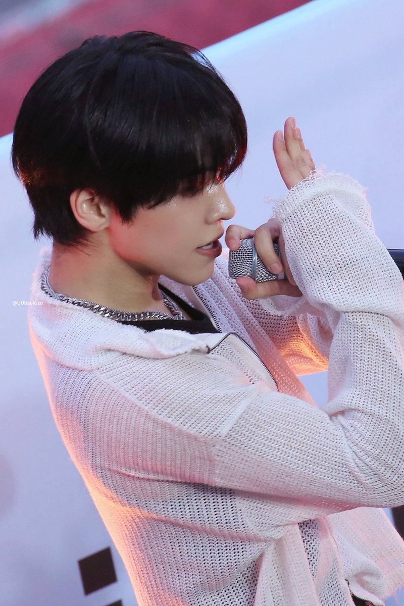 UUbaeksso tweet picture