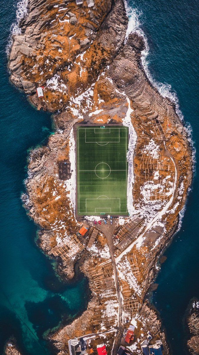 Civixplorer's tweet photo. Henningsvær Stadium in Lofoten Islands, Norway 🇳🇴

One of the world's most remote football pitches. https://t.co/DpGgnS2tOD