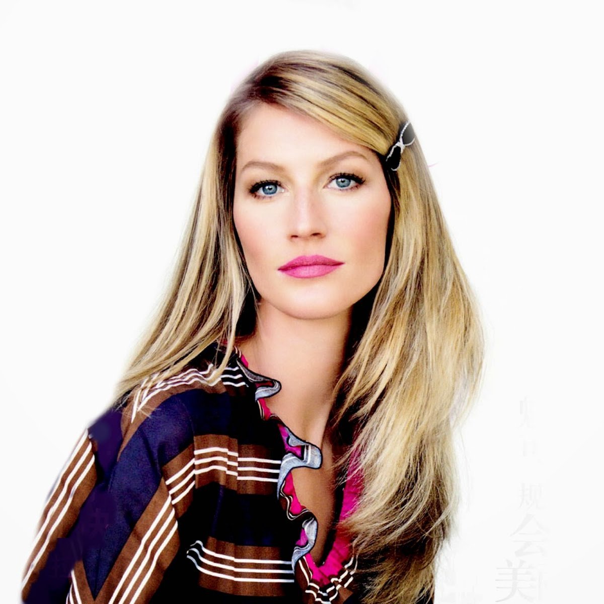 celebcrush4922's tweet photo. Happy Birthday Gisele Bündchen 🎂🌻
#HappyBirthday #Gisele #Bündchen #GiseleBündchen https://t.co/ZZz8Y1wu7M