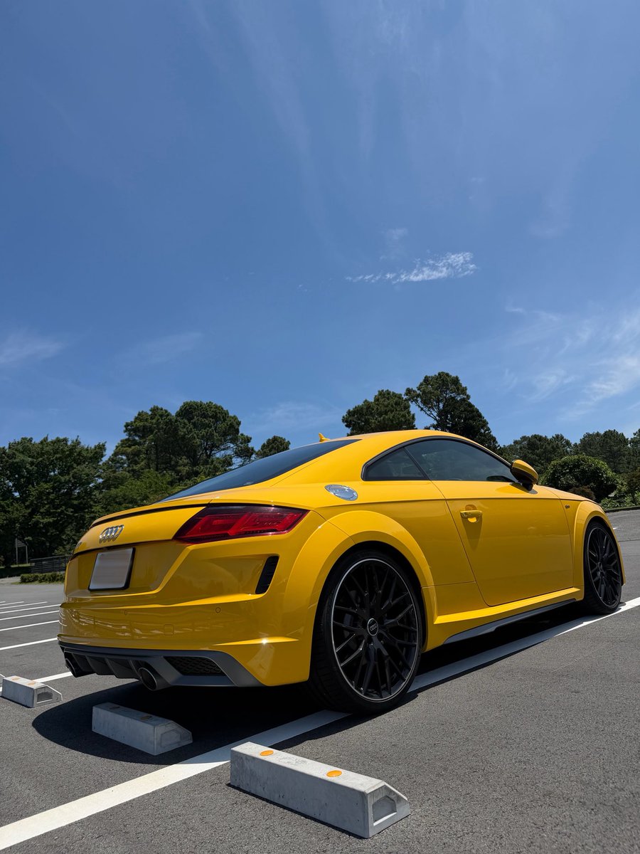 hida1972830's tweet photo. 伊豆スカイライン
スカイポート亀石
亀石峠
Audi TT
#Audi
#AudiTT
#8S https://t.co/I8Ohod8aF0
