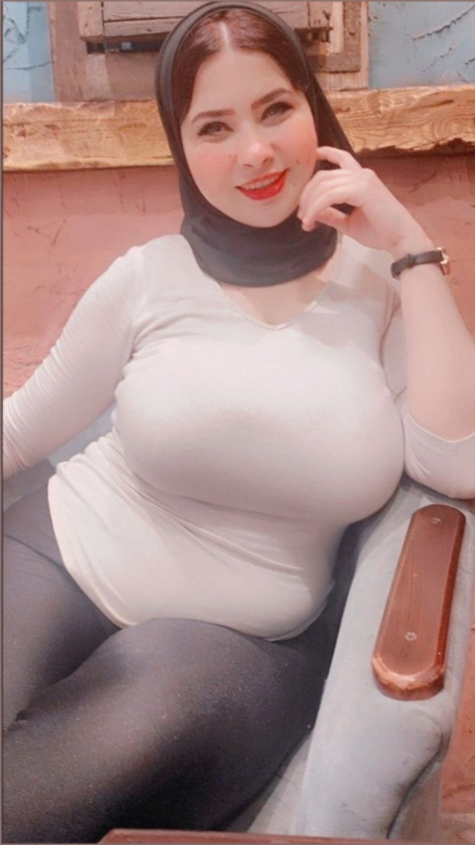 fryry0250's tweet photo. @Narmin012060 صباح الورد https://t.co/F7WXjXFw2u