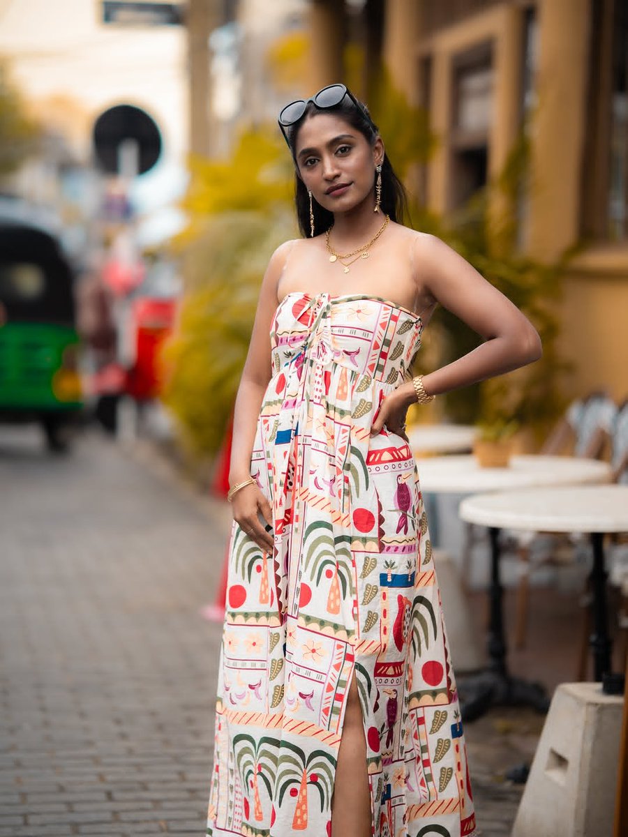 Weekendvibes_'s tweet photo. Teja Venkatesh 🤍🥰
#Teja #TejaVenkatesh https://t.co/3DolGcUOmz