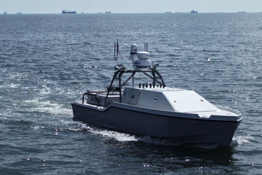 Tal_Shiar_DI's tweet photo. The Corsair went from experimental ISR platform to combat strike asset in under four months.

24-ft autonomous USV • 35+ knots • 1,000+ nm range • 1,000 lb payload • fully autonomous or remote-supervised via Saronic Echelon C2.

Prior combat validation: June 2026 Corsair-assisted recovery of two downed U.S. Army Apache pilots off Oman.

Now scaling fast — $392M+ Navy contracts, production ramping to 20+ vessels/year in Texas & Louisiana.

Strategic effect: raises the cost and complexity for Iranian submarine and surface sustainment in contested littorals while preserving U.S. manned flexibility.

#HybridFleet #AutonomousSystems #NavalTech #DefenseIndustry #MaritimeDeterrence #CENTCOM #Attritable #USNavy