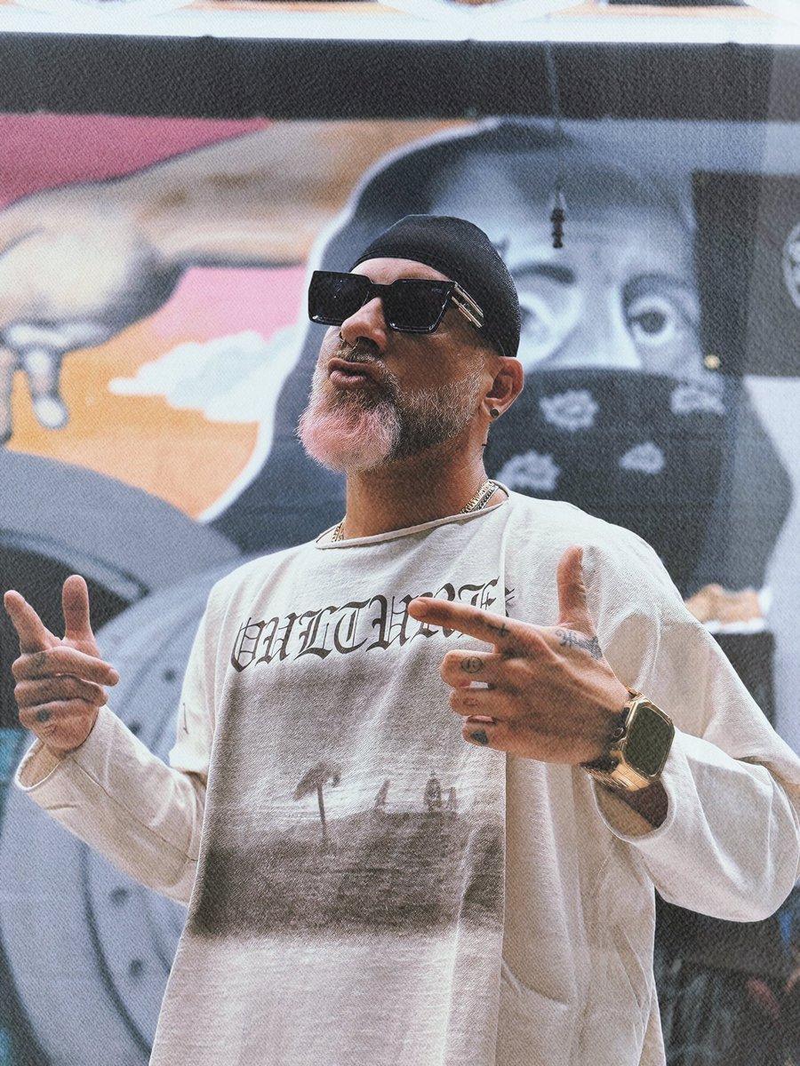 DashiusClay's tweet photo. I don’t need everyone to understand the vision.
I just need to keep building it.
Every release. Every show. Every opportunity. Every day.
#stayPLTNM https://t.co/cn5pmCcI7v