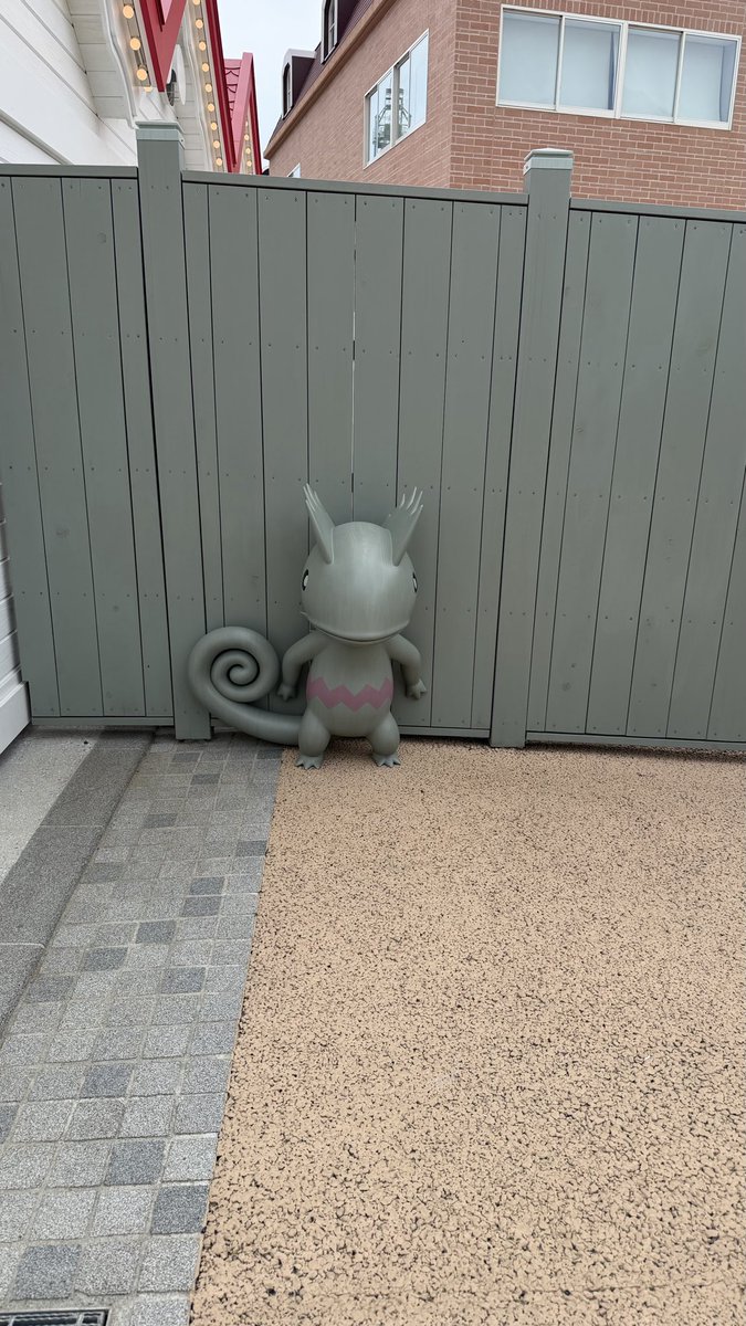 mokouliszt's tweet photo. めっちゃカクレオン https://t.co/0CT5bp3Lym